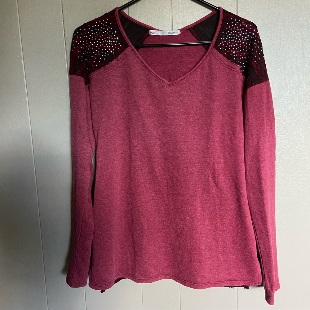 Women’s Maurices Long Sleeve Crewneck Sweatshirt